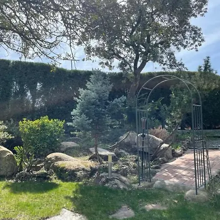 Con Jacuzzi Exterior Y Piscina Cubiertos Vila *