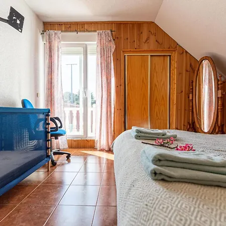 Con Jacuzzi Exterior Y Piscina Cubiertos Villa Los Ángeles de San Rafael