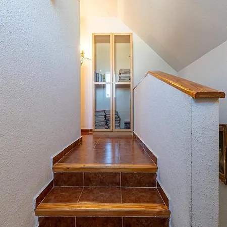 Con Jacuzzi Exterior Y Piscina Cubiertos * Los Ángeles de San Rafael