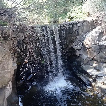 Con Jacuzzi Exterior Y Piscina Cubiertos Villa